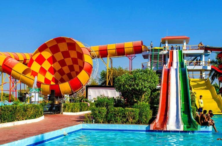 Top Water Parks Near Me for Unforgettable Family Fun